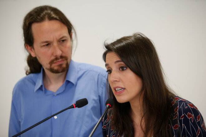 Pablo Iglesias et Irene Montero lors de leur conférence de presse conjointe 19 mai 2018. © Reuters Pablo Iglesias et Irene Montero lors de leur conférence de presse conjointe 19 mai 2018. © Reuters