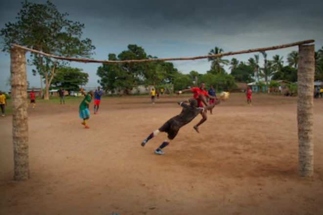 Le rêve d'une vie meilleure mène les Africains vers l'amour du football
