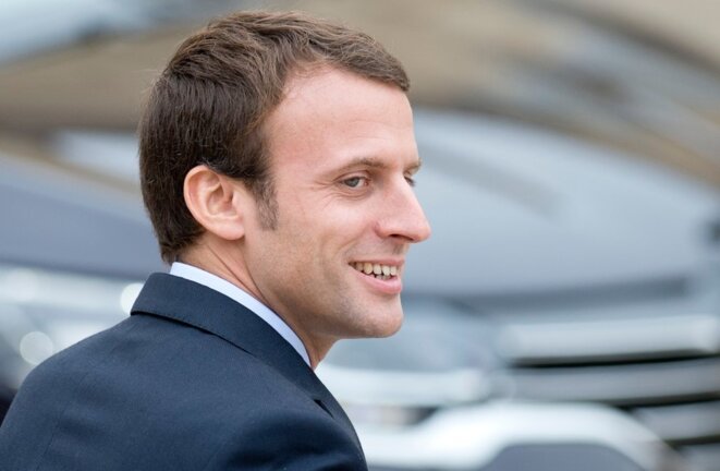 7780207450-macron-1