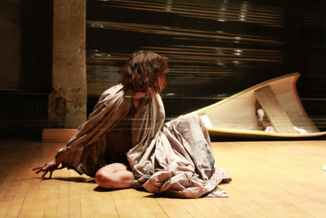 Scène de "Phantom stills & vibrations" © Doriane Mtazaleigue Scène de "Phantom stills & vibrations" © Doriane Mtazaleigue