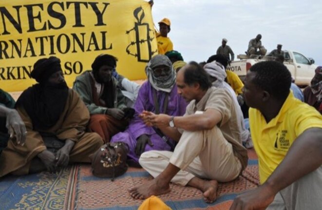 Gaëtan Mootoo en mission pour Amnesty International. © DR