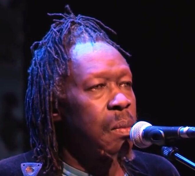 Geoffrey Oryema Le Club de Mediapart