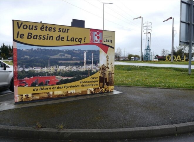À Lacq, dans les Pyrénées-Atlantiques, en avril 2016 (JL). À Lacq, dans les Pyrénées-Atlantiques, en avril 2016 (JL).