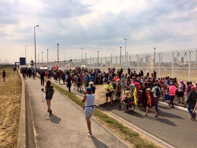 La Marche solidaire pour les migrants à Calais, 7 juillet 2018. La Marche solidaire pour les migrants à Calais, 7 juillet 2018.