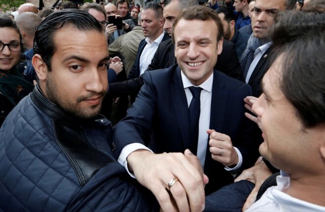 Alexandre Benalla, lors d'un déplacement d'Emmanuel Macron. © Reuters Alexandre Benalla, lors d'un déplacement d'Emmanuel Macron. © Reuters