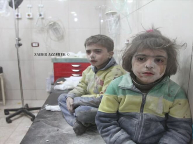 Un photographe syrien témoigne de la destruction d'Alep.