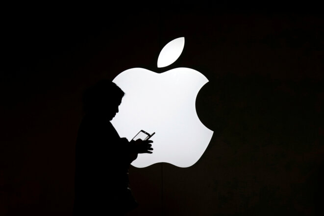 Dans un magasin Apple à Shanghai, en Chine, le 30 juillet 2017. © Reuters Dans un magasin Apple à Shanghai, en Chine, le 30 juillet 2017. © Reuters