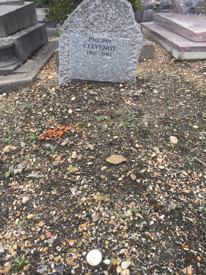 tombe de Philippe Clévenot © jpt tombe de Philippe Clévenot © jpt