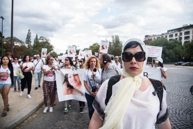 Rassemblement en mémoire de Vanesa Campos au bois de Boulogne, le 24 août. © Eros Sana Rassemblement en mémoire de Vanesa Campos au bois de Boulogne, le 24 août. © Eros Sana