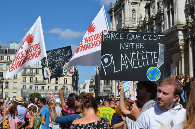Dans le cortège de la Marche pour le climat, Paris, le 8 septembre 2018. © Mediapart / Justine Brabant Dans le cortège de la Marche pour le climat, Paris, le 8 septembre 2018. © Mediapart / Justine Brabant