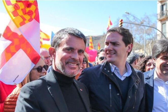 manuel-valls-vise-la-mairie-de-barcelone-1