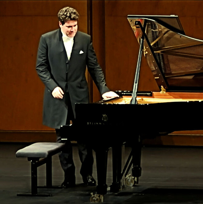 Denis Matsuev ovationné le 17 septembre 2018 à Paris Denis Matsuev ovationné le 17 septembre 2018 à Paris