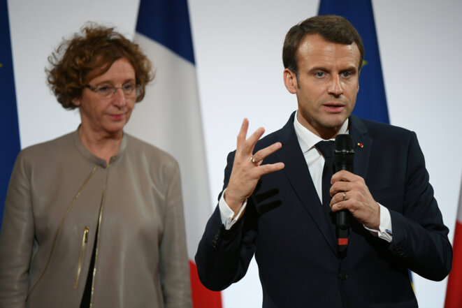 Emmanuel Macron et la ministre du travail Muriel Pénicaud. © Reuters