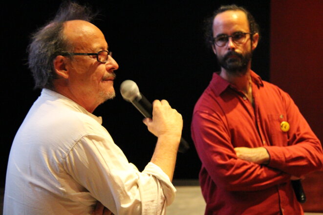 Michel Toesca et Cédric Herrou ont présenté le documentaire devant une salle comble. © Axelle Bichon Michel Toesca et Cédric Herrou ont présenté le documentaire devant une salle comble. © Axelle Bichon