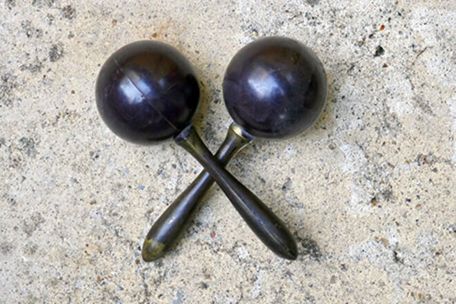 maracas