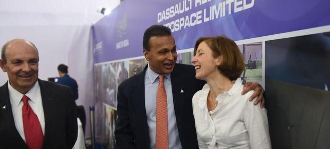 French defence minister Florence Parly with Reliance Group chairman Anil Ambani (centre) and Éric Trappier (left), during the inauguration of the Nagpur joint venture plant, October 27th 2017 (Reliance Group PR handout). © Reliance Group French defence minister Florence Parly with Reliance Group chairman Anil Ambani (centre) and Éric Trappier (left), during the inauguration of the Nagpur joint venture plant, October 27th 2017 (Reliance Group PR handout). © Reliance Group