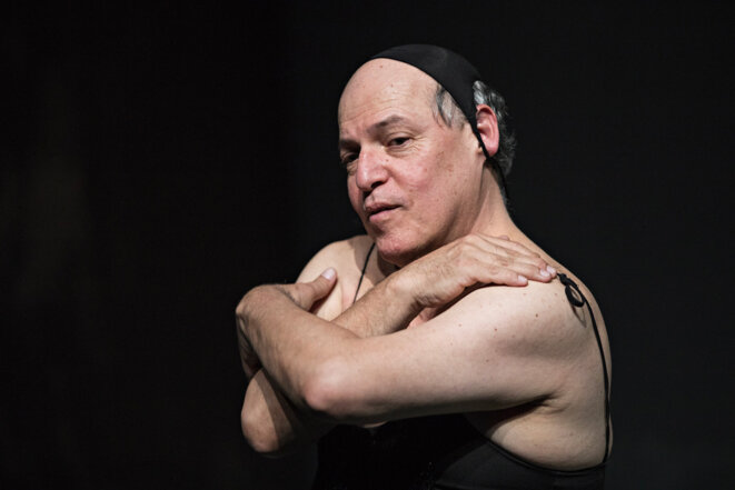Scène de "Portrait de Raoul" © Jean-Louis Fernandez Scène de "Portrait de Raoul" © Jean-Louis Fernandez