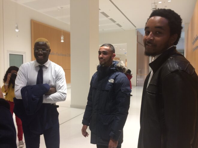 Mamadou, Ilyas et Zakaria, le 22 octobre 2018 au tribunal de grande instance de Paris. © LF Mamadou, Ilyas et Zakaria, le 22 octobre 2018 au tribunal de grande instance de Paris. © LF
