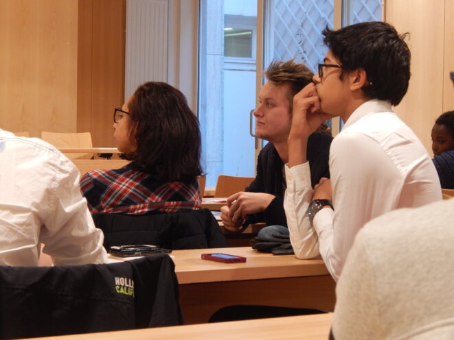 Les adultes oublient