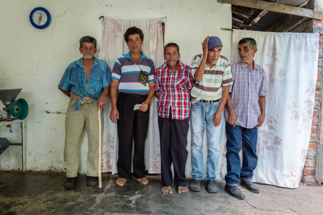 Tous les membres de Ricaurte présentant un X fragile, y compris Hector (deuxième à gauche) et Victor (deuxième à droite) Triviño, peuvent être issus d'un ancêtre commun. © Spectrum News