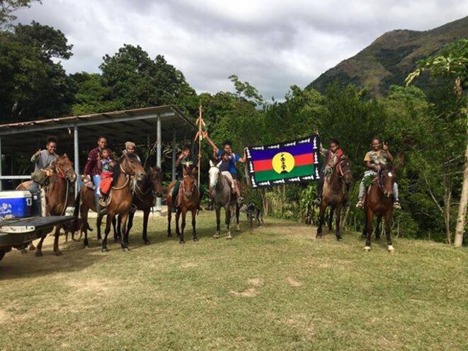 Le drapeau de Kanaky Nouvelle-Calédonie a fière allure à Waa wi Luu dans la vallée de Ouakaya! © Facebook CAP sur 2018 Le drapeau de Kanaky Nouvelle-Calédonie a fière allure à Waa wi Luu dans la vallée de Ouakaya! © Facebook CAP sur 2018