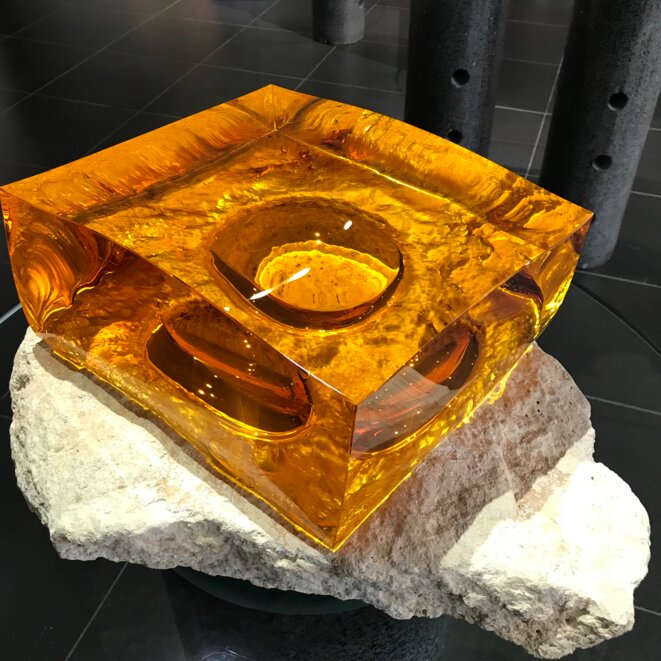 Le verre dans tous ses éclats.