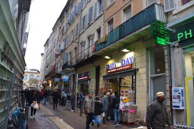 Rue des Feuillants, à Marseille. © LF