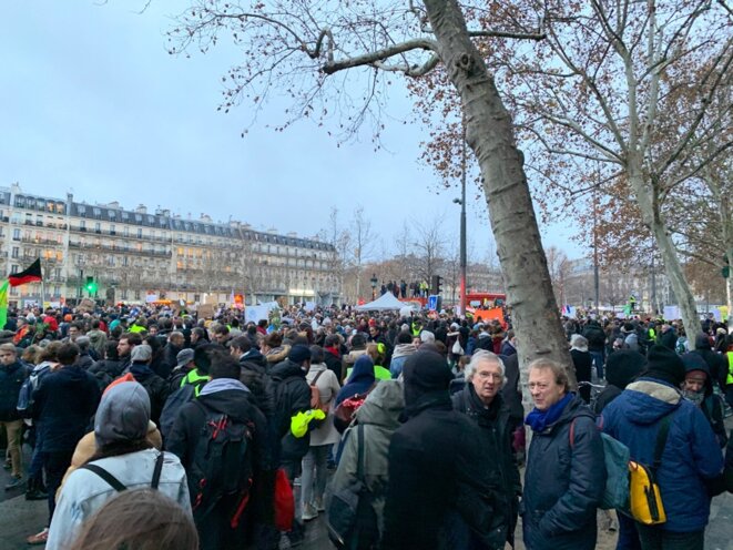 Place de la République, vers 17h00. © T. G. Place de la République, vers 17h00. © T. G.