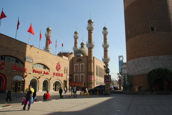 Le Grand Bazar à Urumchi © Antoine 49/Flickr Le Grand Bazar à Urumchi © Antoine 49/Flickr