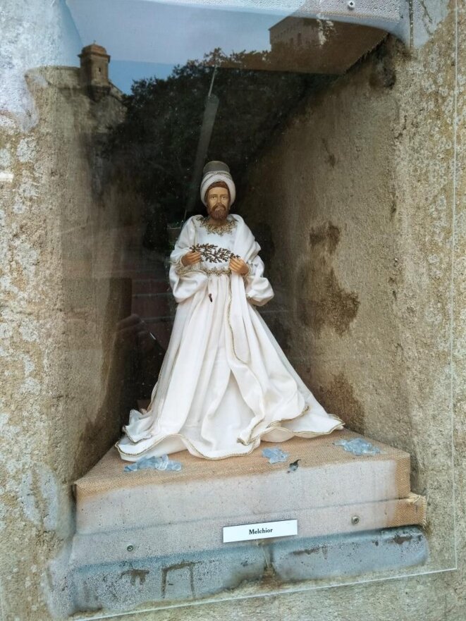 Le roi mage Melchir dans une meurtrière de la Rampe Major à Monaco © Didier CODANI Le roi mage Melchir dans une meurtrière de la Rampe Major à Monaco © Didier CODANI