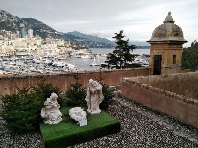 Nativité Italienne avec vue sur le port de Monaco en arrière-plan © Didier CODANI Nativité Italienne avec vue sur le port de Monaco en arrière-plan © Didier CODANI