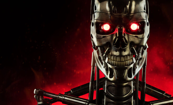 the-terminator-t-800-life-size-bust-feature-400219