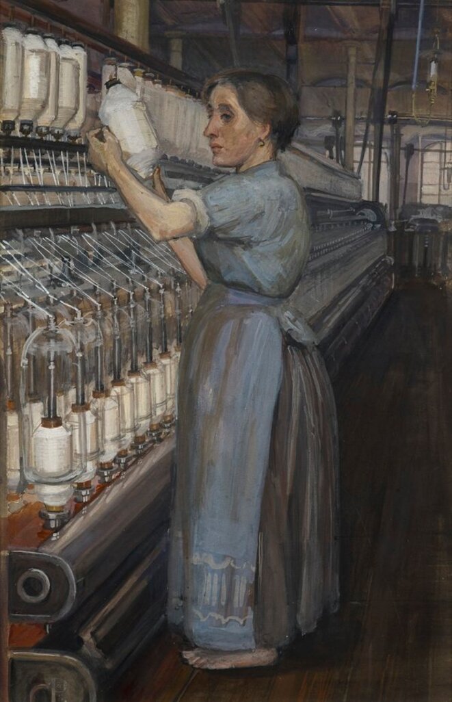 Woman in a Glasgow cotton spinning mill changing the bobbin © Sylvia Pankhurst Woman in a Glasgow cotton spinning mill changing the bobbin © Sylvia Pankhurst