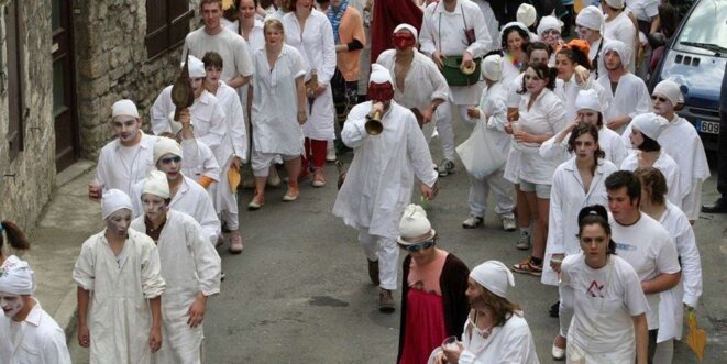 disparus-des-rues-de-nontron-24-en-2013-les-soufflaculs-reviennent-ces-5-et-6-avril