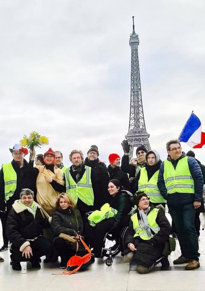les Gilets Jaunes Citoyens © Thierry Paul Valette les Gilets Jaunes Citoyens © Thierry Paul Valette