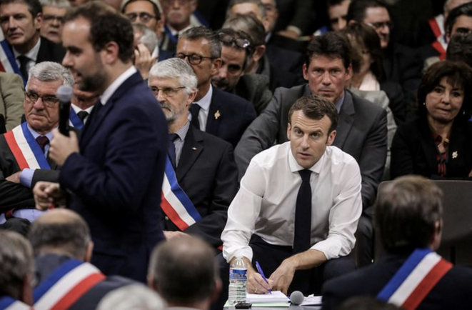 Rencontre avec les élus du Lot, le 18 janvier, à Souillac. © Reuters