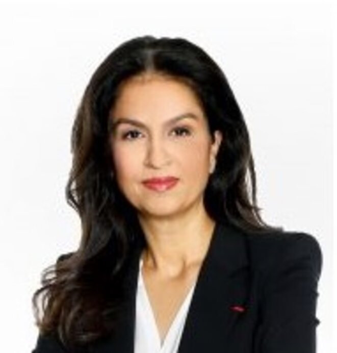 Mouna Sepehri Mouna Sepehri