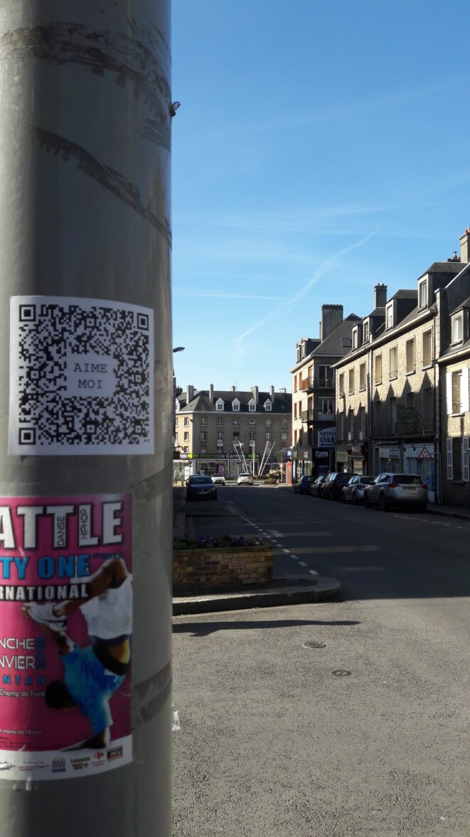 Aime moi à Flers © Citoyenne Féministe Aime moi à Flers © Citoyenne Féministe