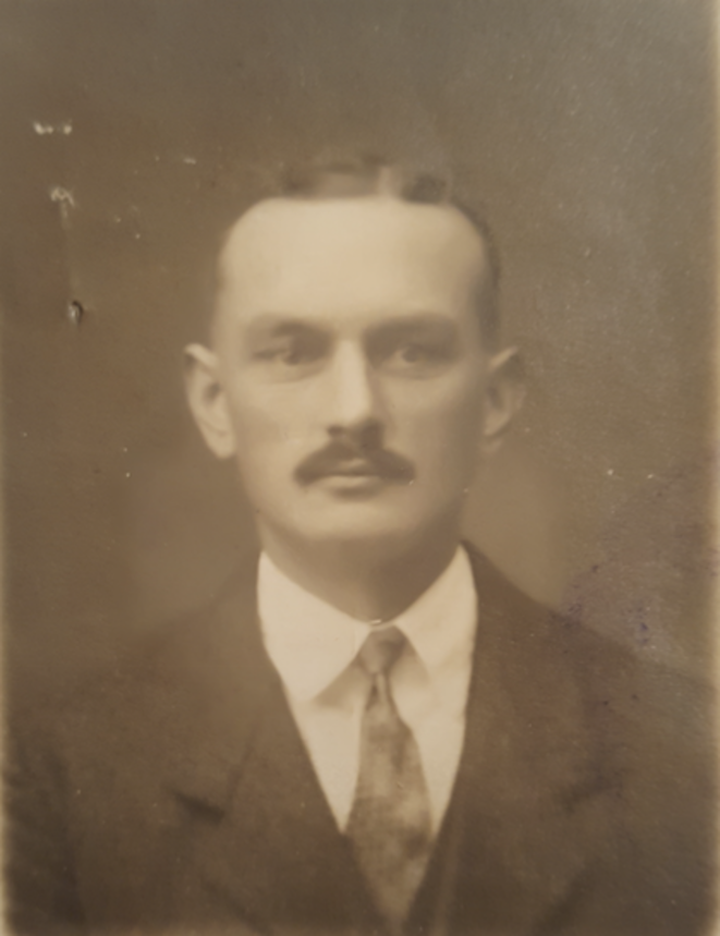nicolas