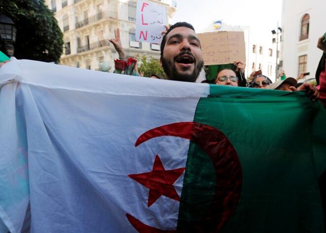 À Alger, le 5 mars. © Reuters À Alger, le 5 mars. © Reuters