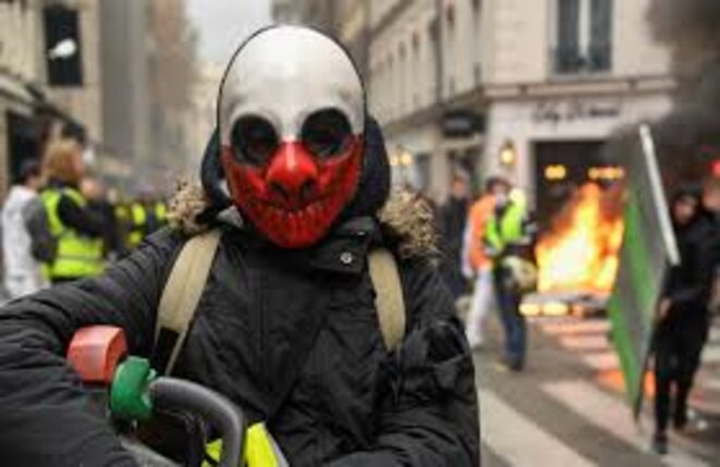 gilet-jaune-masque