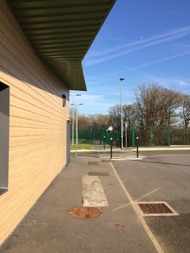 Centre pénitentiaire de Beauvais, Accueil des familles, mars 2019 © Max Fraisier-Roux Centre pénitentiaire de Beauvais, Accueil des familles, mars 2019 © Max Fraisier-Roux