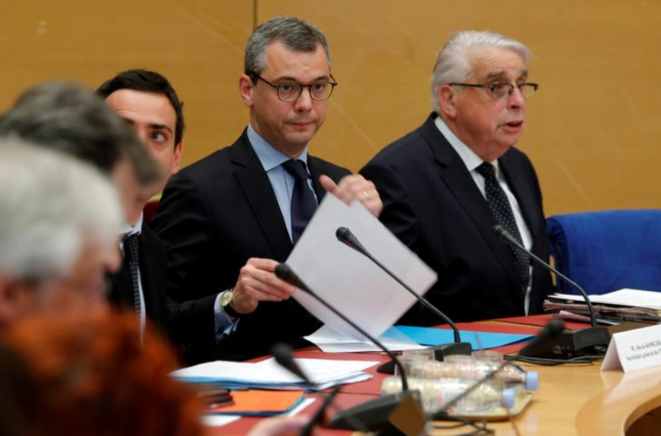 El secretario general del Elíseo, Alexis Kohler, ante la Comisión de Investigación del Senado, el 26 de julio de 2018. © Reuters El secretario general del Elíseo, Alexis Kohler, ante la Comisión de Investigación del Senado, el 26 de julio de 2018. © Reuters