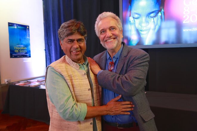 Rajagopal et Jean Rossiaud, co-organisateur de la journée © Liliane de Tolédo Rajagopal et Jean Rossiaud, co-organisateur de la journée © Liliane de Tolédo