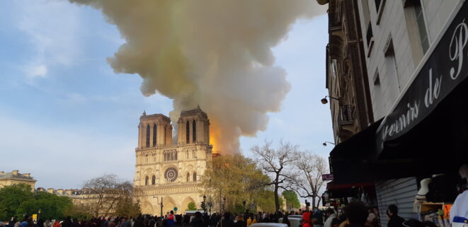 15 avril 2019 Notre-Dame en feu © Françoise DEGERT 15 avril 2019 Notre-Dame en feu © Françoise DEGERT