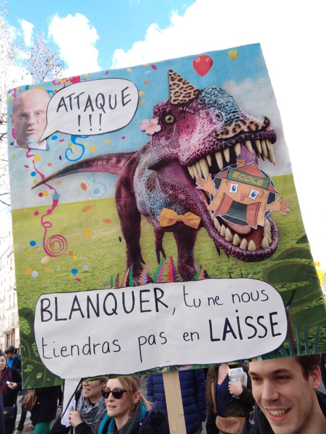 Dans la manifestation du 19 mars à Paris © T. R. Dans la manifestation du 19 mars à Paris © T. R.