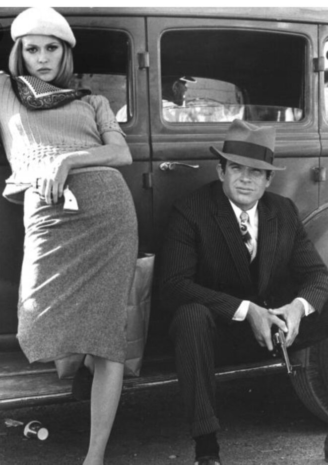 Les légendaires Bonnie & Clyde, auxquels le couple Andriantogarivo s'apparentent Les légendaires Bonnie & Clyde, auxquels le couple Andriantogarivo s'apparentent