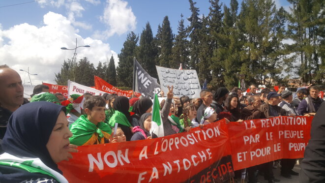 Grande marche à Bejaia le vendredi 22 mars. © hamza hamouchene