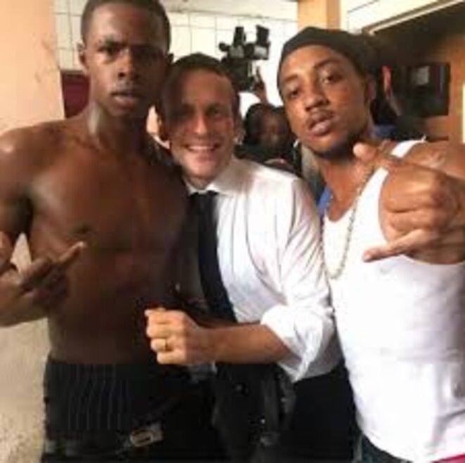 macron-doigt-dhonneur