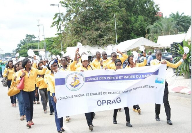 Défilé des travailleurs gabonais, 01 mai 2019, Esplanade du SÉNAT - Libreville Défilé des travailleurs gabonais, 01 mai 2019, Esplanade du SÉNAT - Libreville